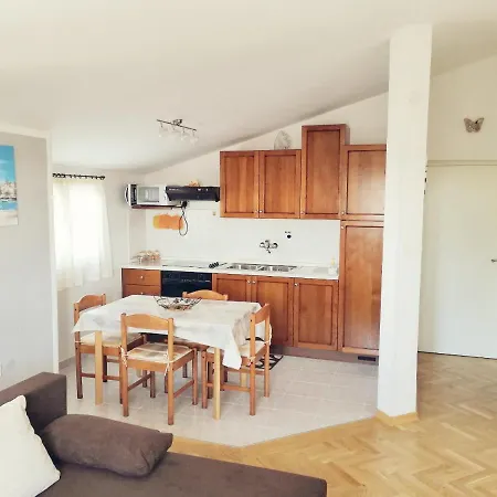 Santa Marina Apartment Tar-Vabriga Exterior photo
